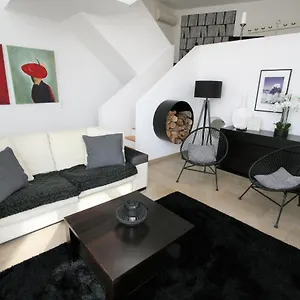 Casa Ameixeira Holiday home