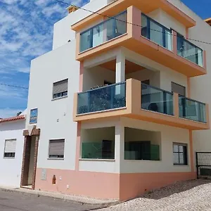 Edifício Tomás Ferragudo (Faro)